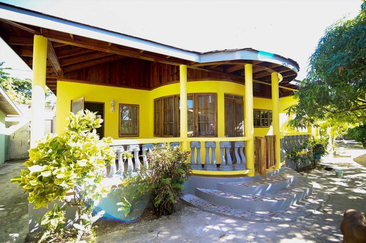 נגריל R&V Villa מראה חיצוני תמונה